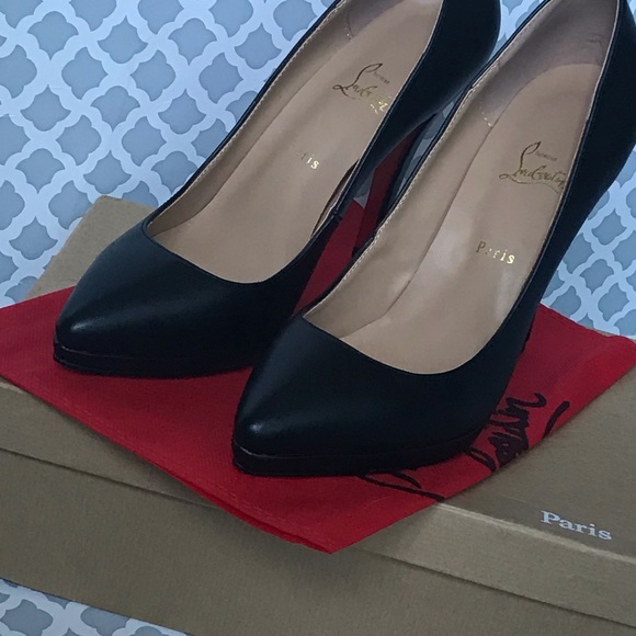 SOLD CHRISTIAN LOUBOUTIN SOLD - Picture 10 of 16